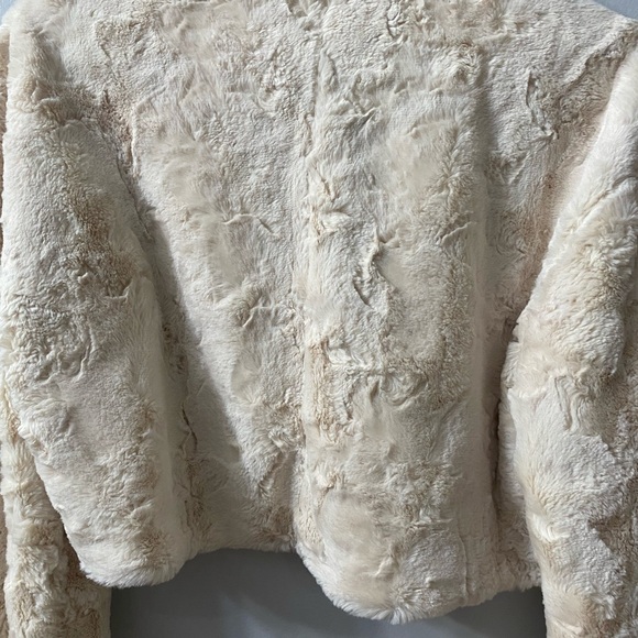 Anthropologie Cream Teddy cropped Jacket - Picture 4 of 7